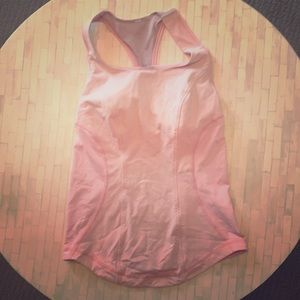 Lululemon tank
